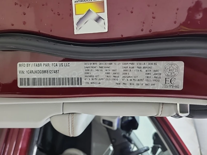 Jeep Grand cherokee * OVERLAND * CARFAX * , снимка 15 - Автомобили и джипове - 52913399