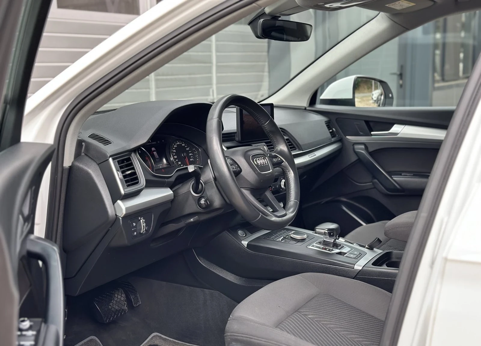 Audi Q5 40TDI * QUATTRO * 190 КС - изображение 9