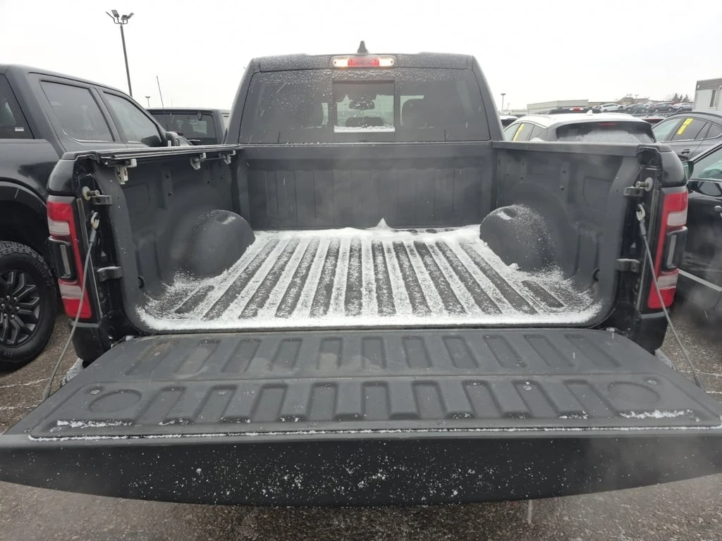 Dodge RAM 1500 REBEL CREW CAB SHORT BED  CARFAX | Mobile.bg � ����������� 14