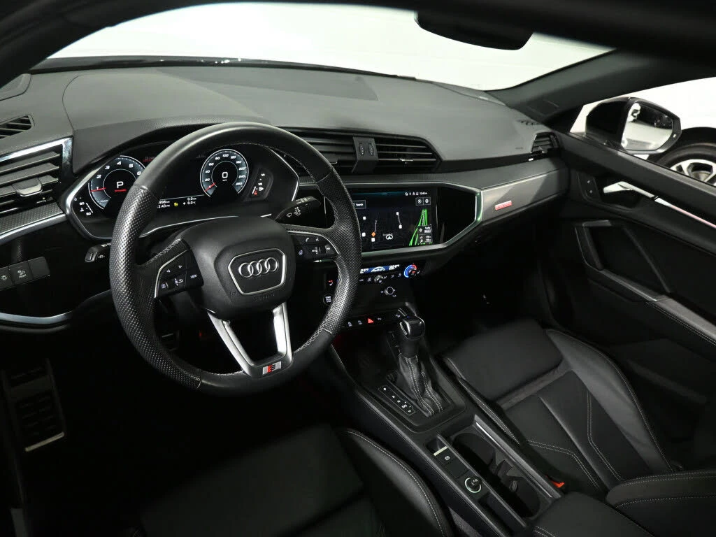 Audi Q3 45 TFSI quattro* АвтоКредит* (Цена до БГ) , снимка 6 - Автомобили и джипове - 53860495