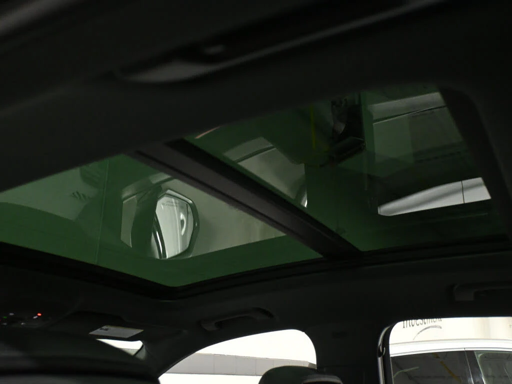 Audi Q3 45 TFSI quattro* АвтоКредит* (Цена до БГ) , снимка 12 - Автомобили и джипове - 53860495