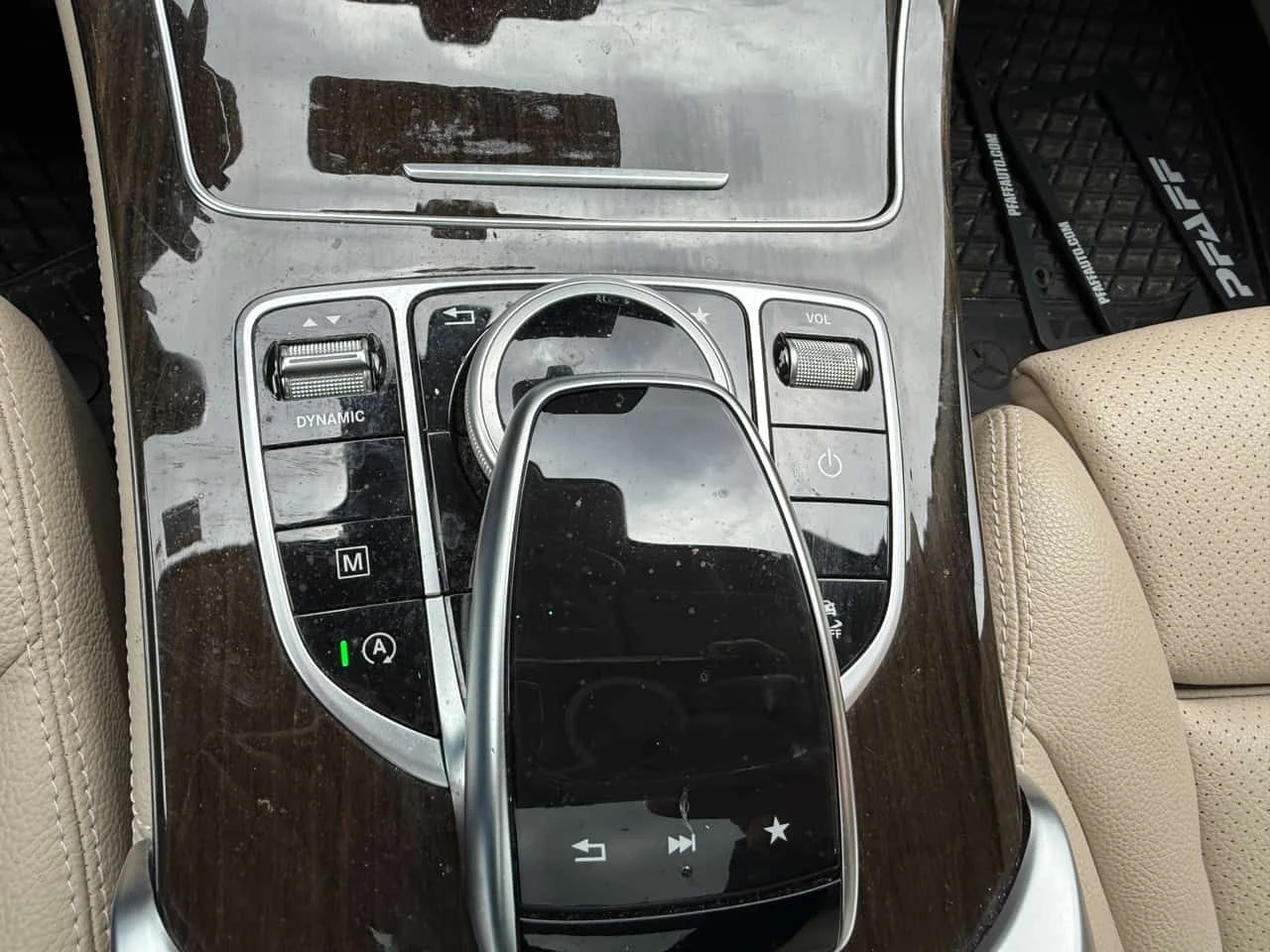 Mercedes-Benz GLC * 300 4MATIC SUV * CARFAX * ���� �� �� | Mobile.bg � ����������� 15