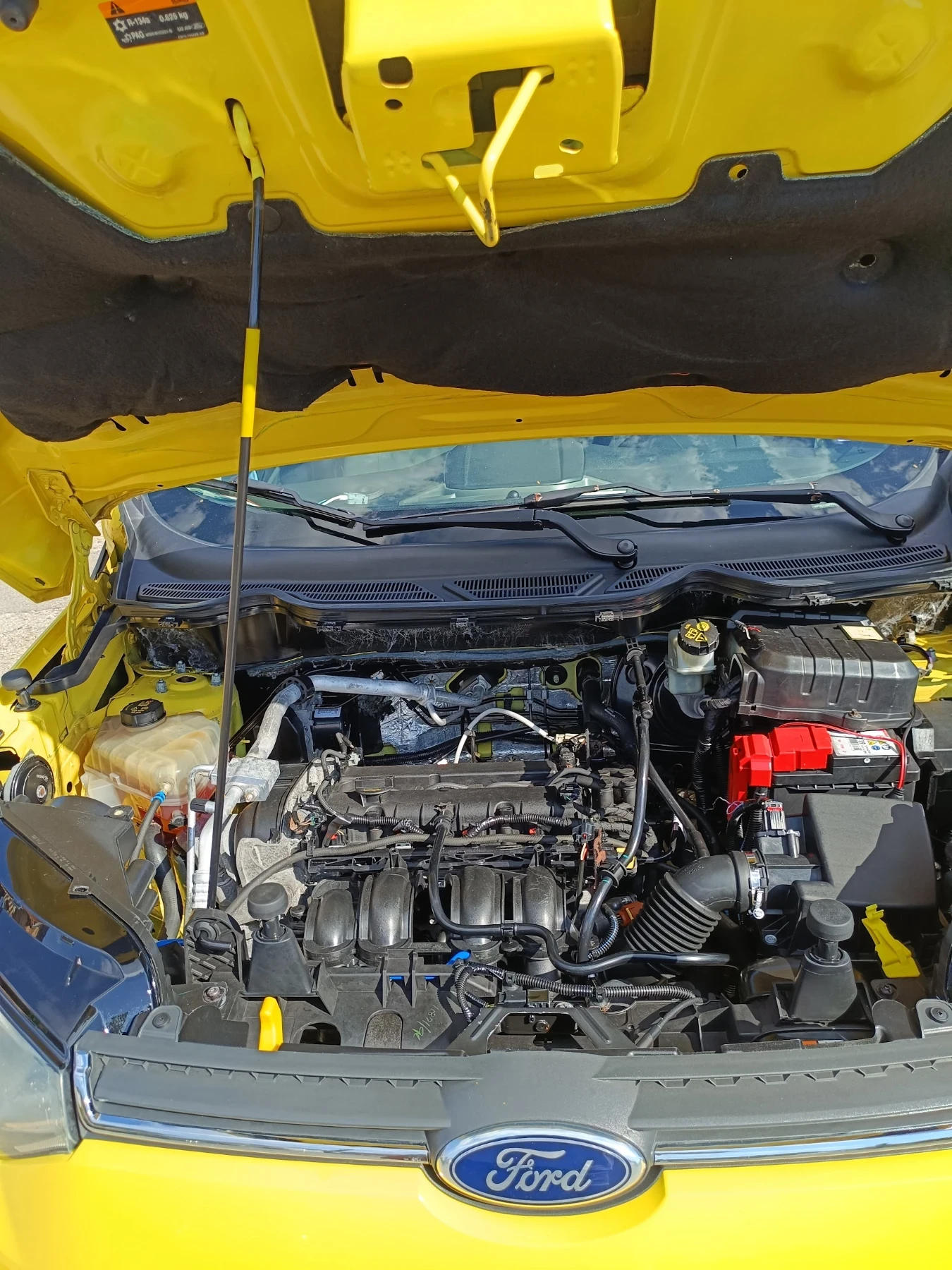 Ford EcoSport, снимка 9 - Автомобили и джипове - 54637794