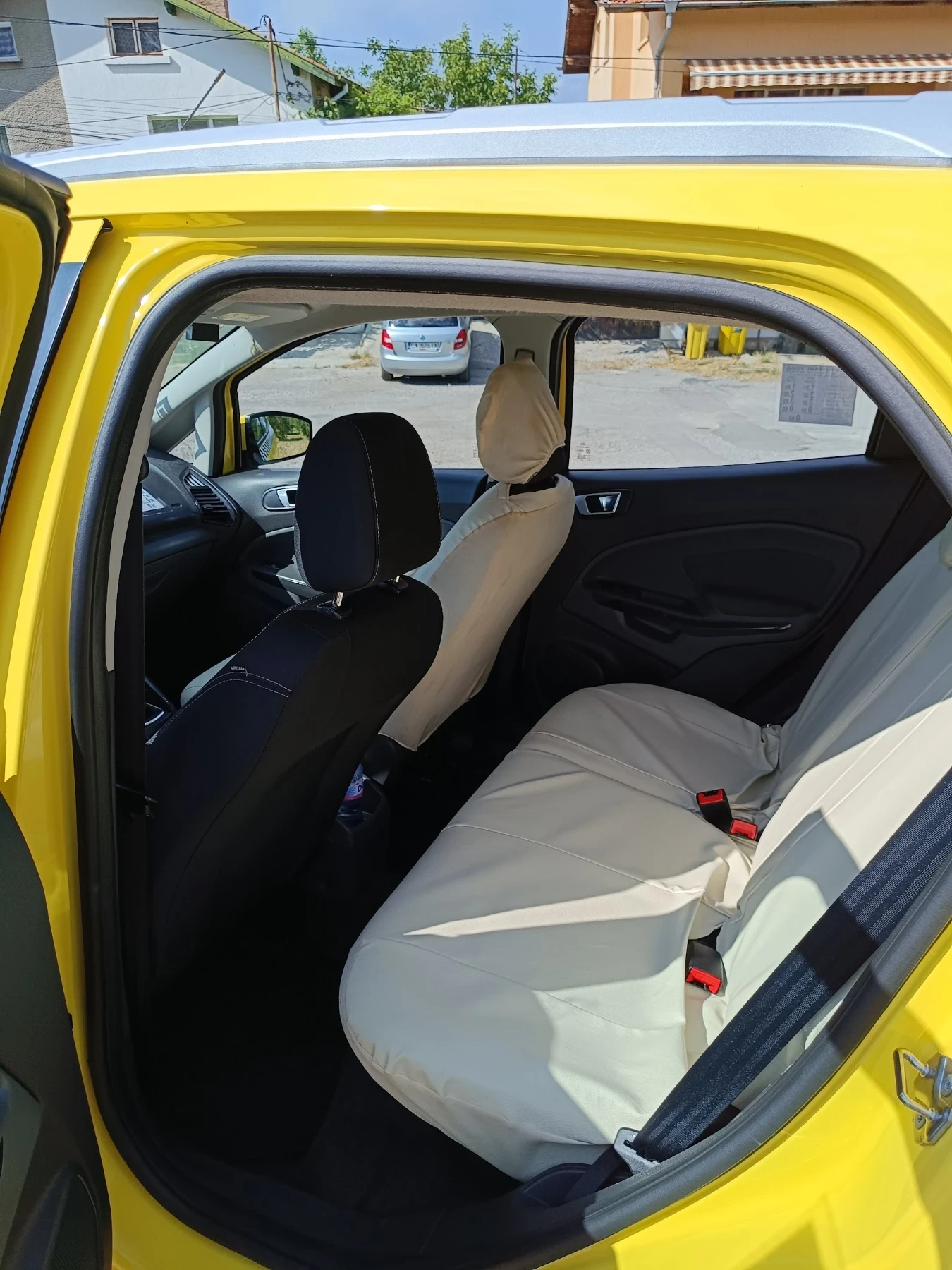 Ford EcoSport, снимка 8 - Автомобили и джипове - 54637794