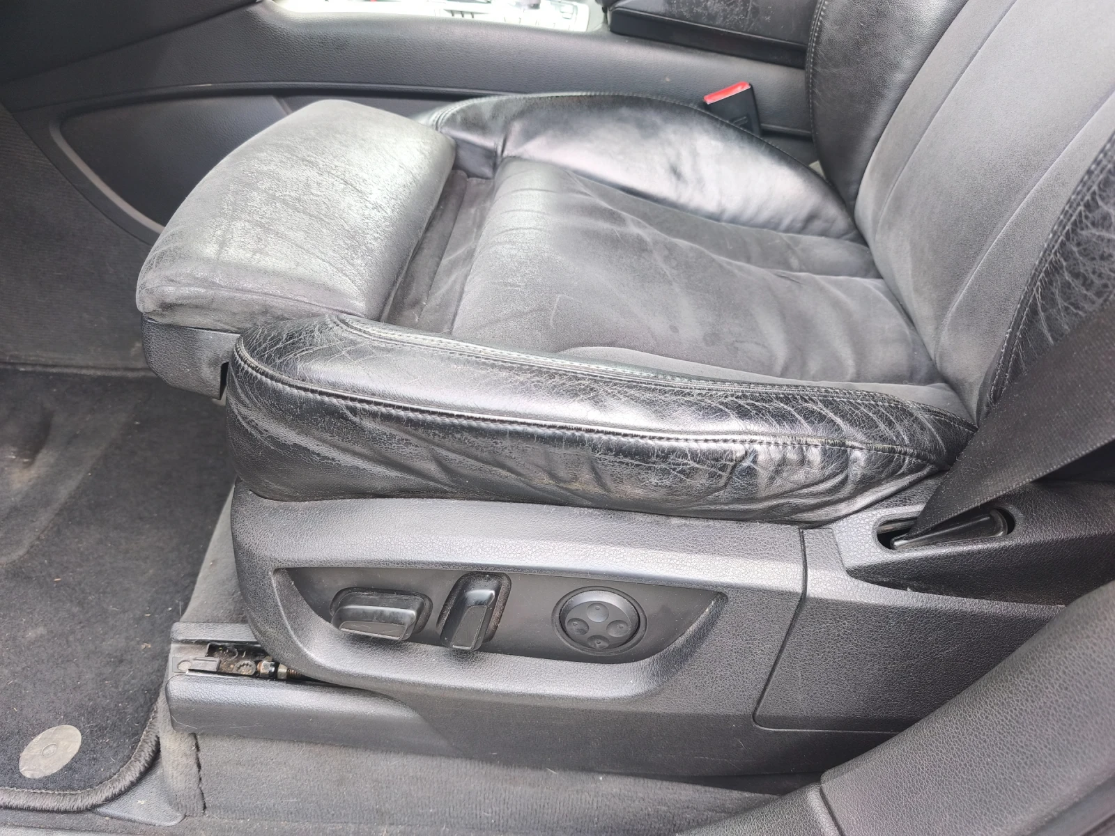 Audi Q7 3.0 TDI S-line , снимка 16 - Автомобили и джипове - 54982651