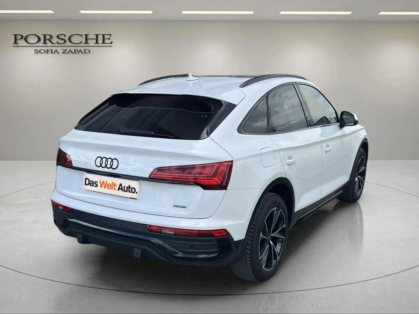 Audi Q5, снимка 3 - Автомобили и джипове - 55206726