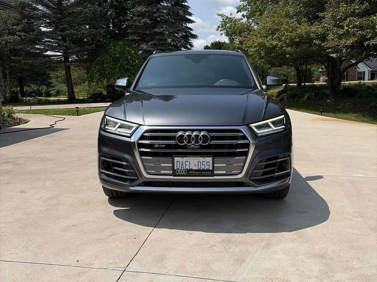 Audi SQ5 Technik 3.0 TFSI quattro / 360 / ДИСТРОНИК / ПАНО, снимка 5 - Автомобили и джипове - 55402716