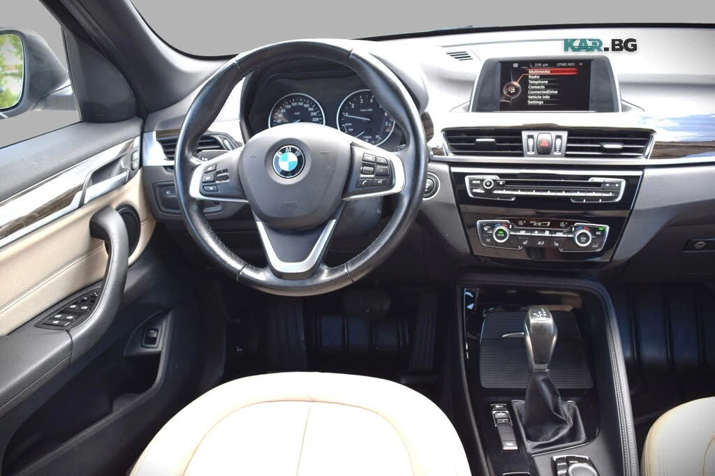 BMW X1 xDrive28i * АвтоКредит * (ЦЕНА ДО БГ), снимка 10 - Автомобили и джипове - 55801054