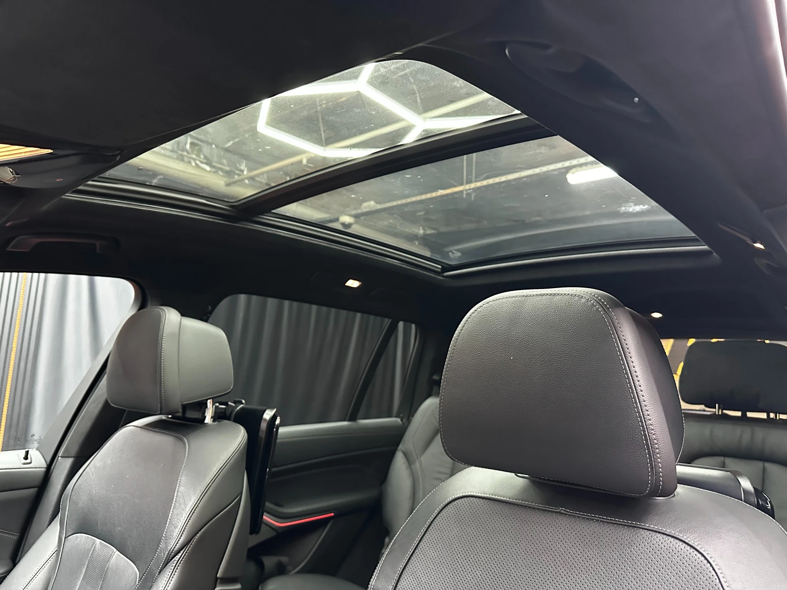 BMW X7 3.0i 340 к.с./XDrive 40i, снимка 9 - Автомобили и джипове - 56208635