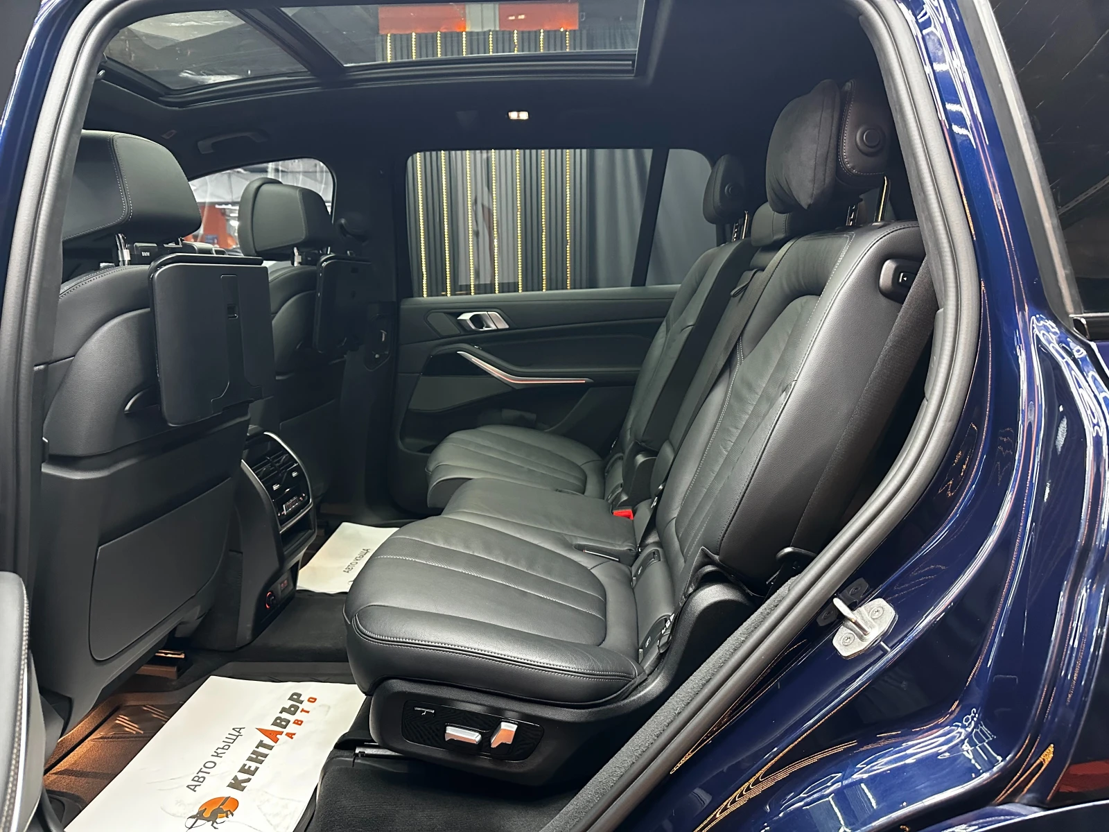 BMW X7 3.0i 340 к.с./XDrive 40i, снимка 10 - Автомобили и джипове - 56208635