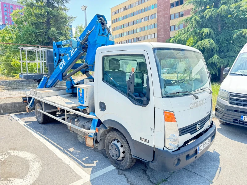 Nissan Capstar Автовишка, снимка 2 - Бусове и автобуси - 50727812