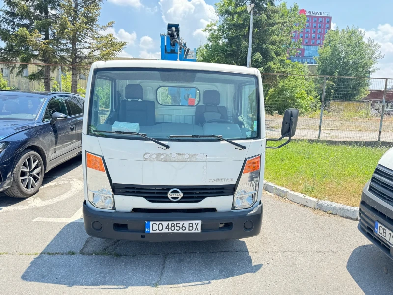 Nissan Capstar Автовишка