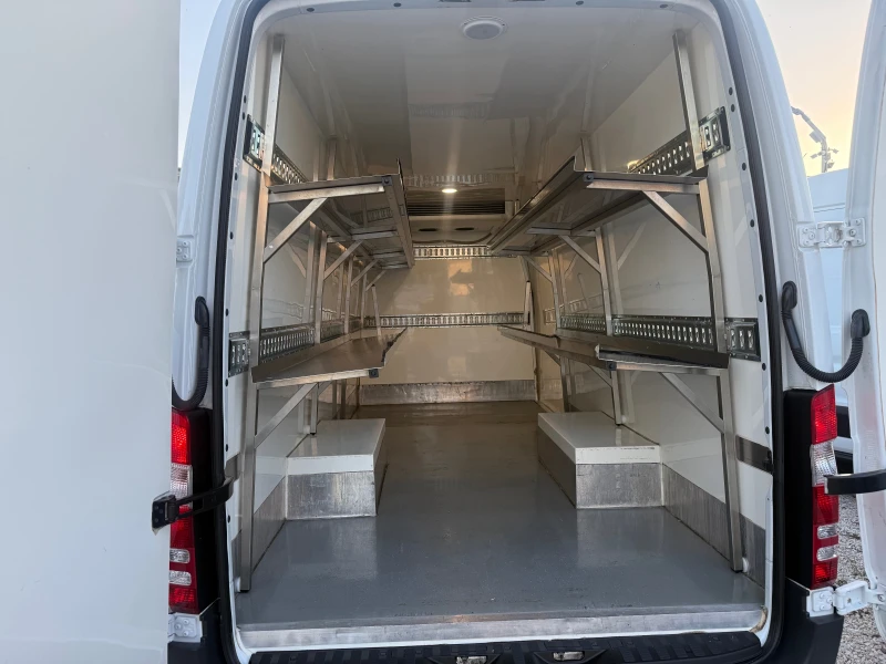 Mercedes-Benz Sprinter 516 CDI ХЛАДИЛЕН MAXI, снимка 13 - Бусове и автобуси - 51658429
