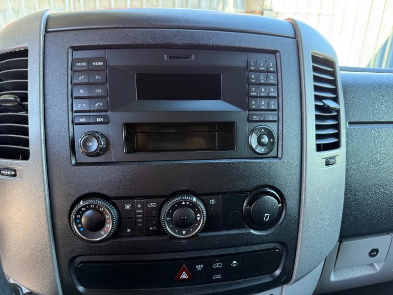 Mercedes-Benz Sprinter 516 CDI ХЛАДИЛЕН MAXI, снимка 10 - Бусове и автобуси - 51658429