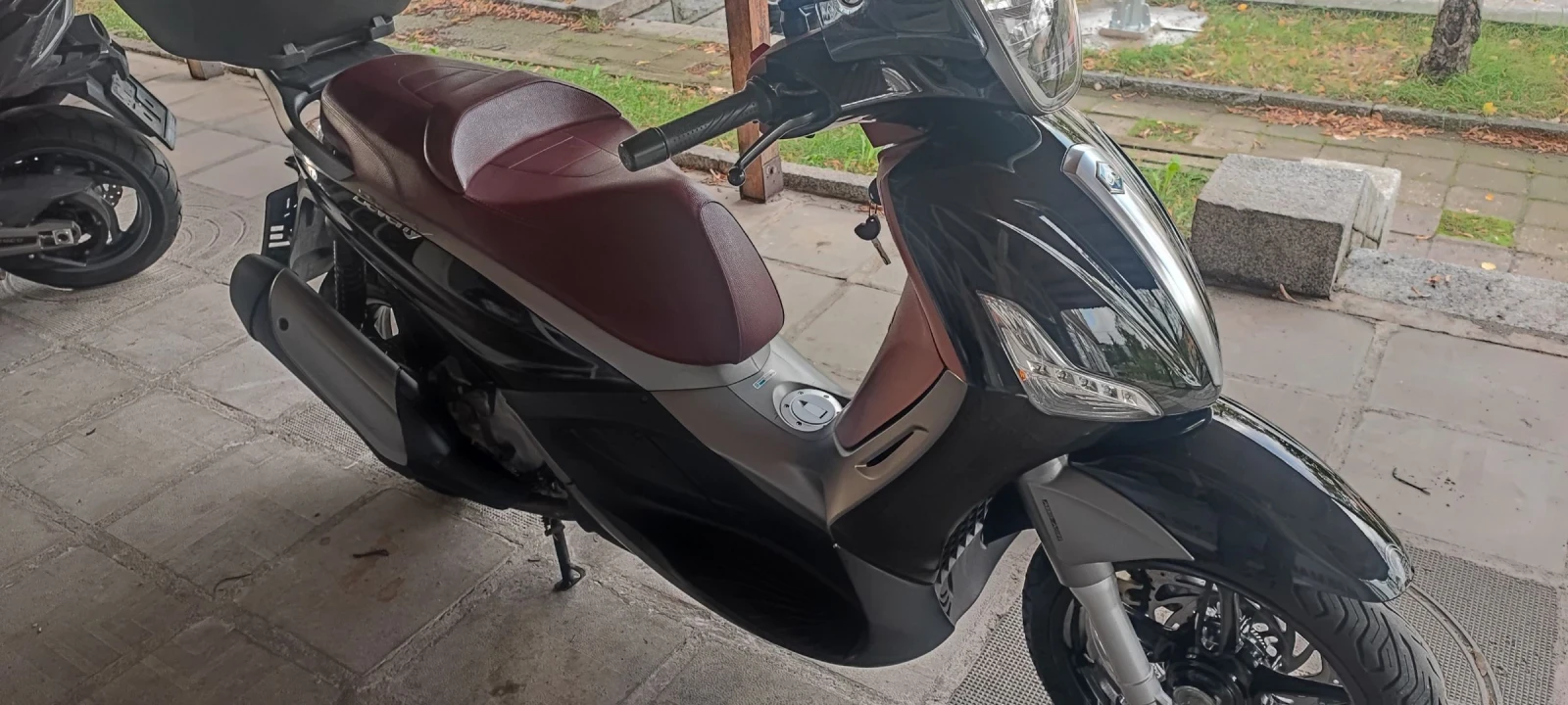 Piaggio Beverly 350i, ABS, ASR - изображение 4