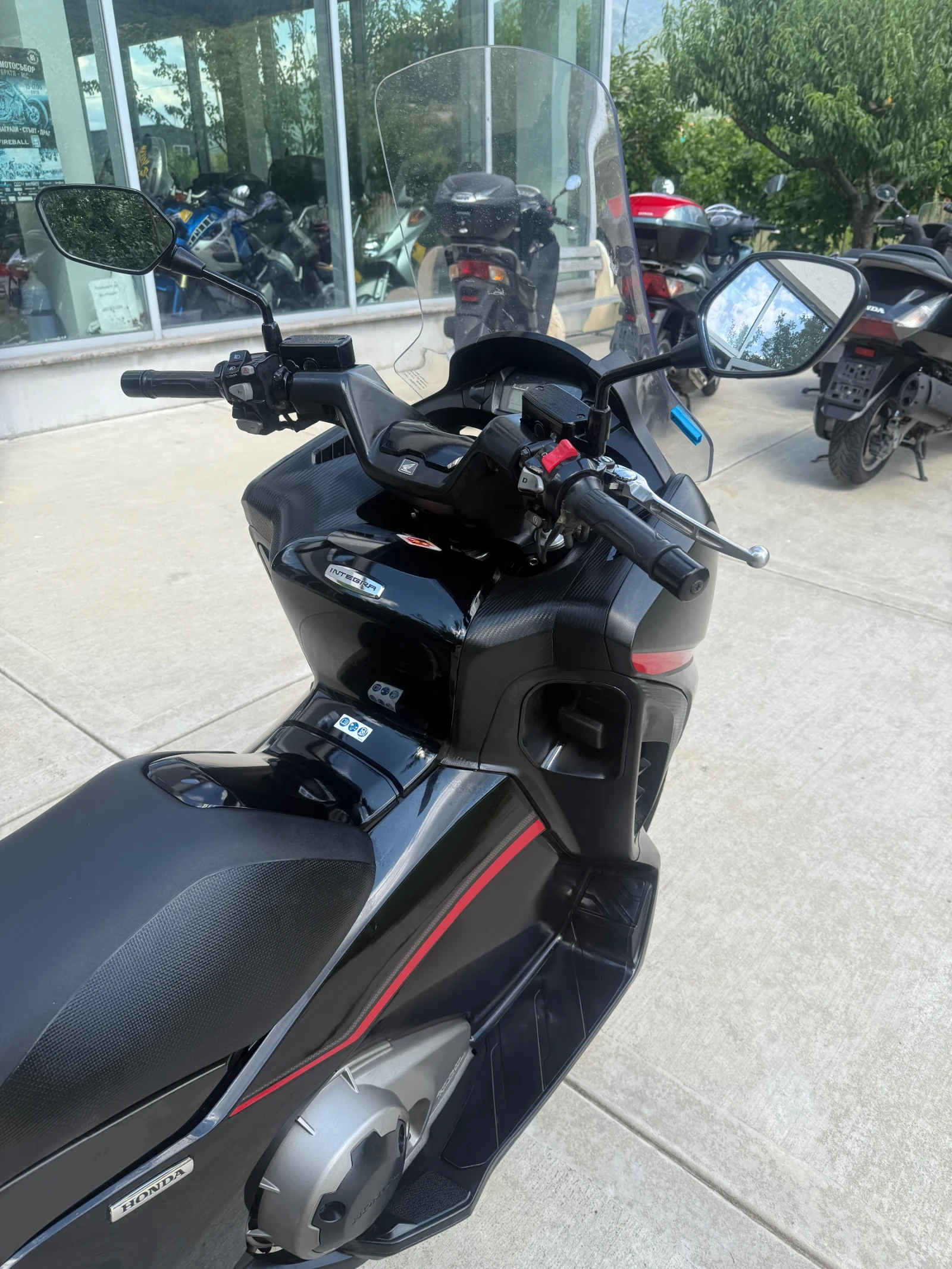 Honda Integra 2015 750  PERFEKTNA - изображение 9