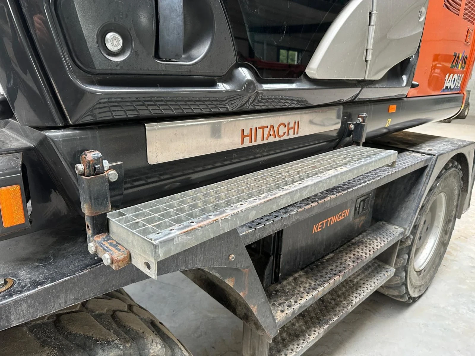 Багер Hitachi ZAXIS 140W - изображение 10