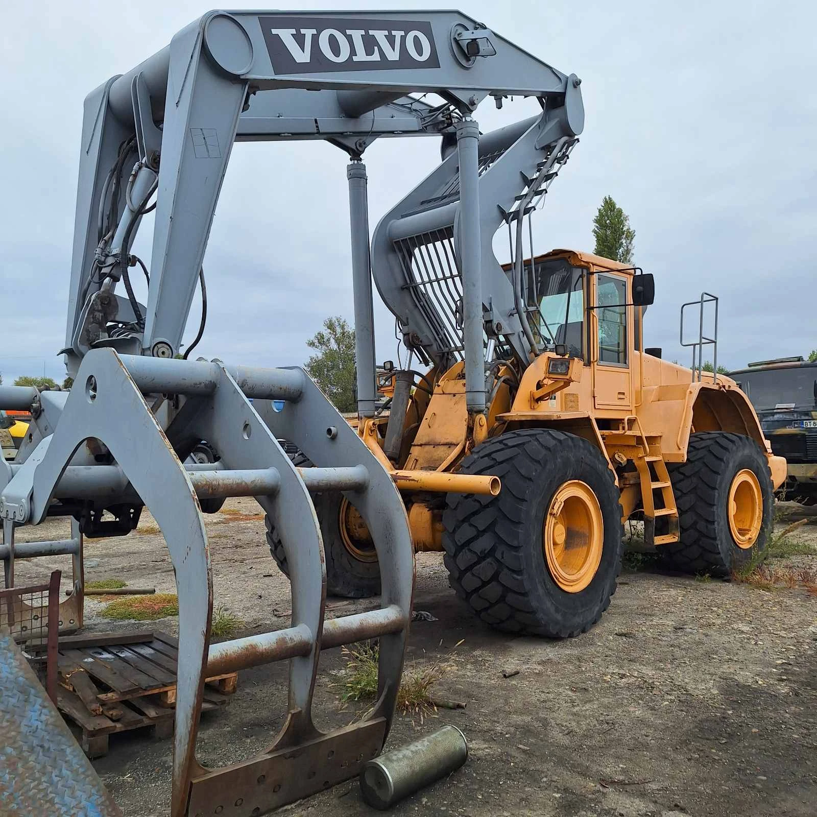   Volvo L180E | Mobile.bg   11