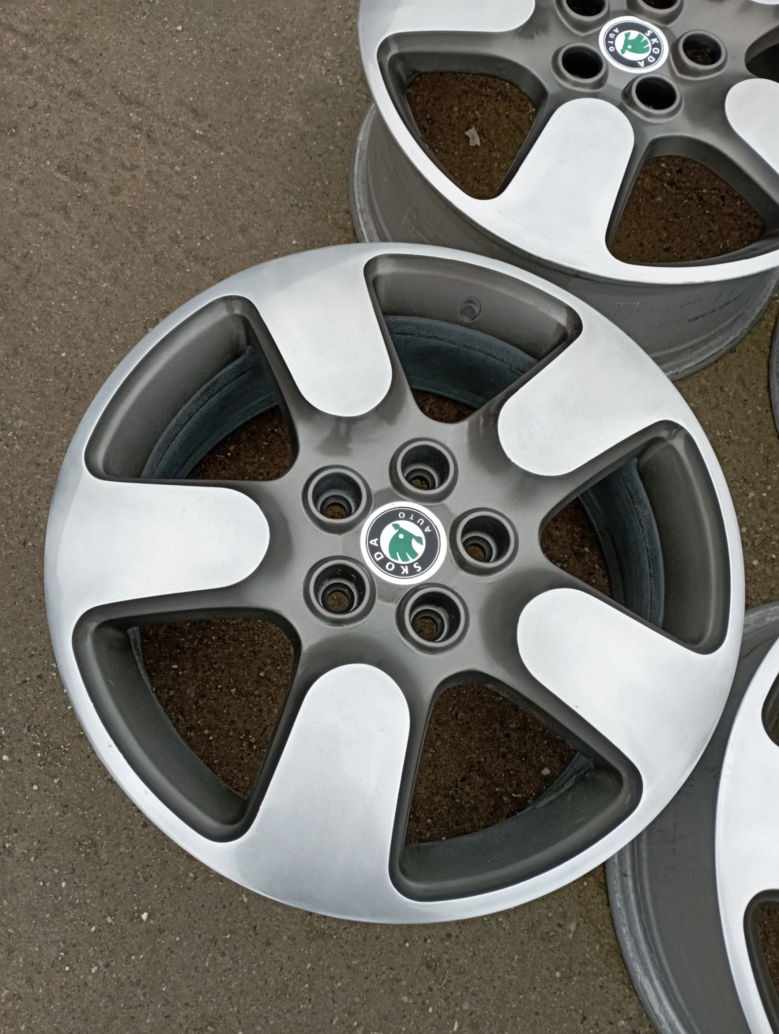   Skoda Octavia | Mobile.bg   5