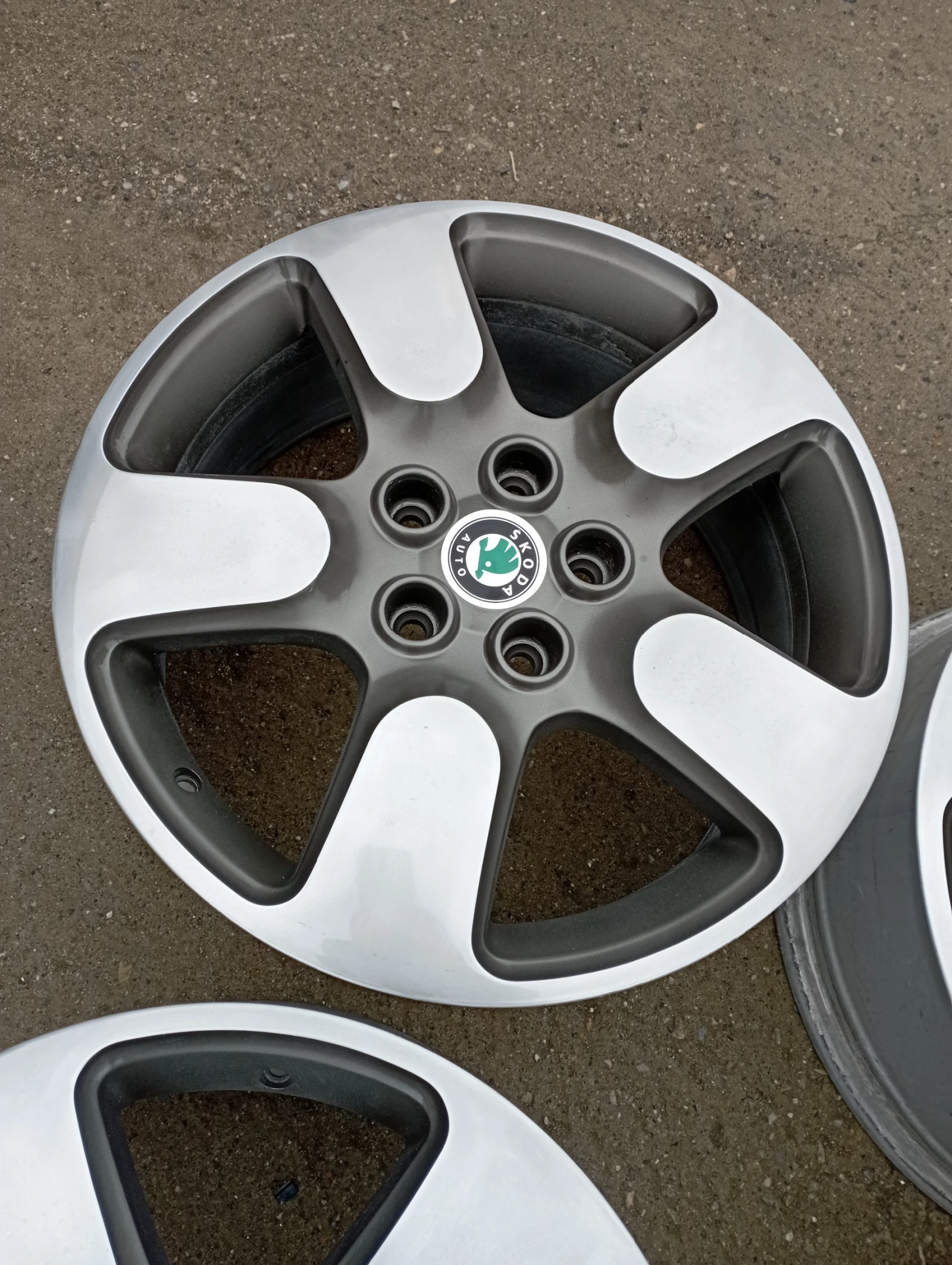   Skoda Octavia | Mobile.bg   7