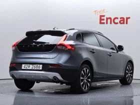 Volvo V40 CROSS COUNTRY, снимка 2
