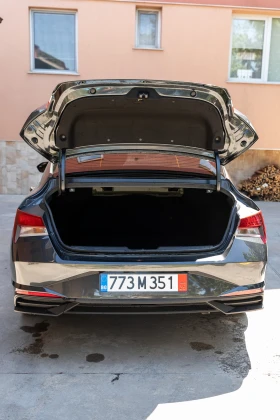 Hyundai Elantra 2.0 БЕНЗИН АВТОМАТ, снимка 14