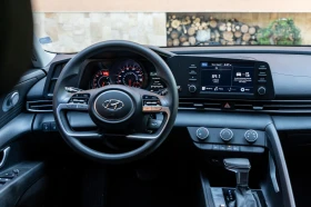 Hyundai Elantra 2.0 БЕНЗИН АВТОМАТ, снимка 8