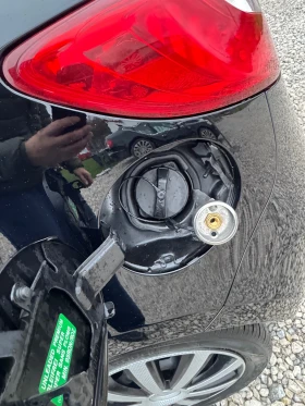 Mazda 2 1.3    | Mobile.bg    13