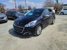 ������ Peugeot 208