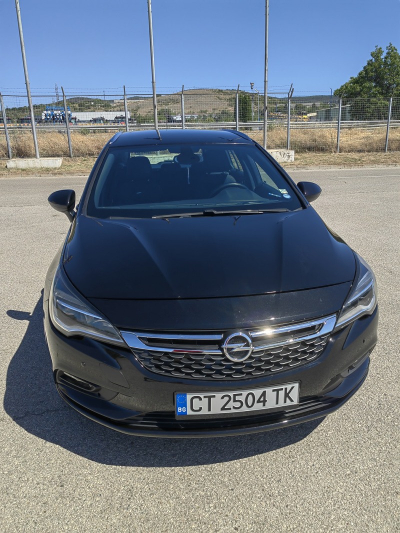 Opel Astra 1.6 CDTI, снимка 5 - Автомобили и джипове - 46404874