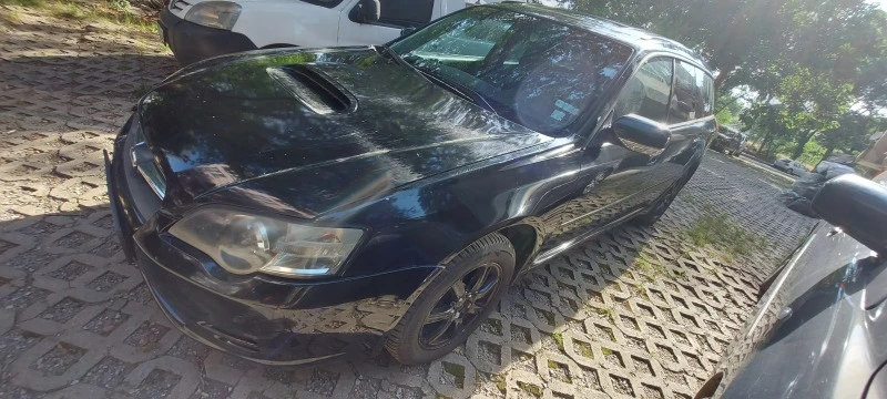 Subaru Legacy 2.5, снимка 2 - Автомобили и джипове - 47176210