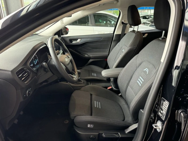 Ford Focus HYBRID/155HP/ACTIVE/NAVI/LED/305b, снимка 13 - Автомобили и джипове - 47641689