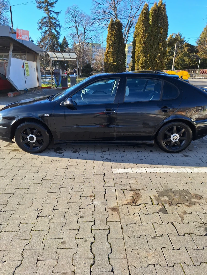 Seat Leon, снимка 11 - Автомобили и джипове - 48521301