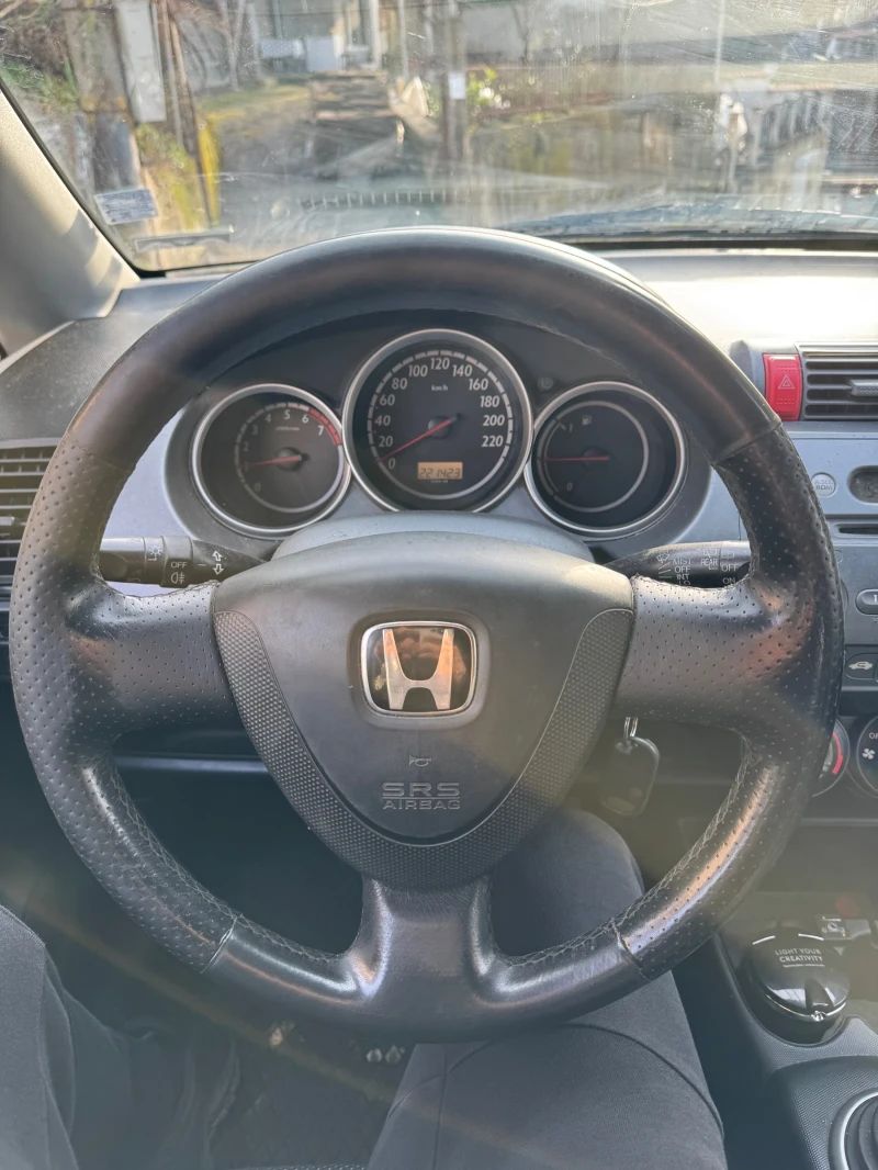 Honda Jazz, снимка 9 - Автомобили и джипове - 48934145