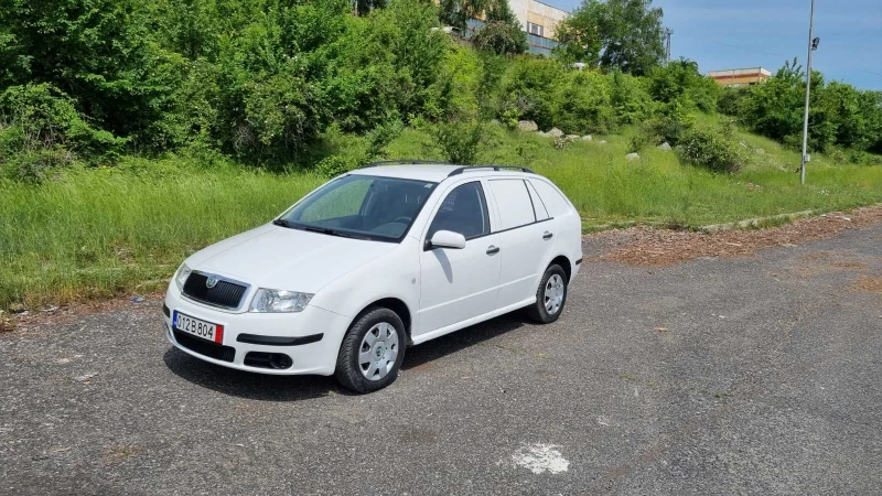 Skoda Fabia 1.9 sdi, снимка 1 - Автомобили и джипове - 49005009