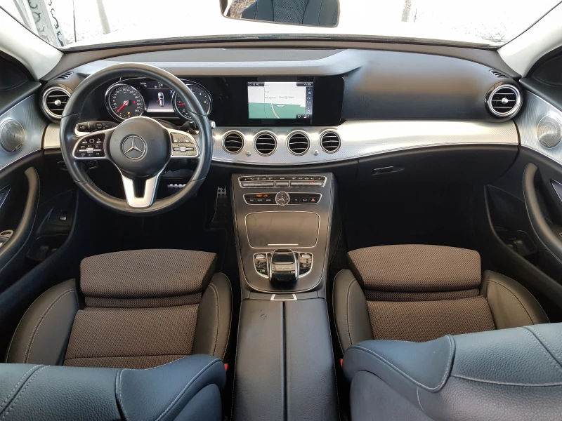 Mercedes-Benz E 220 D 4matic /02/2020г. EURO 6D ЛИЗИНГ, снимка 10 - Автомобили и джипове - 51595758