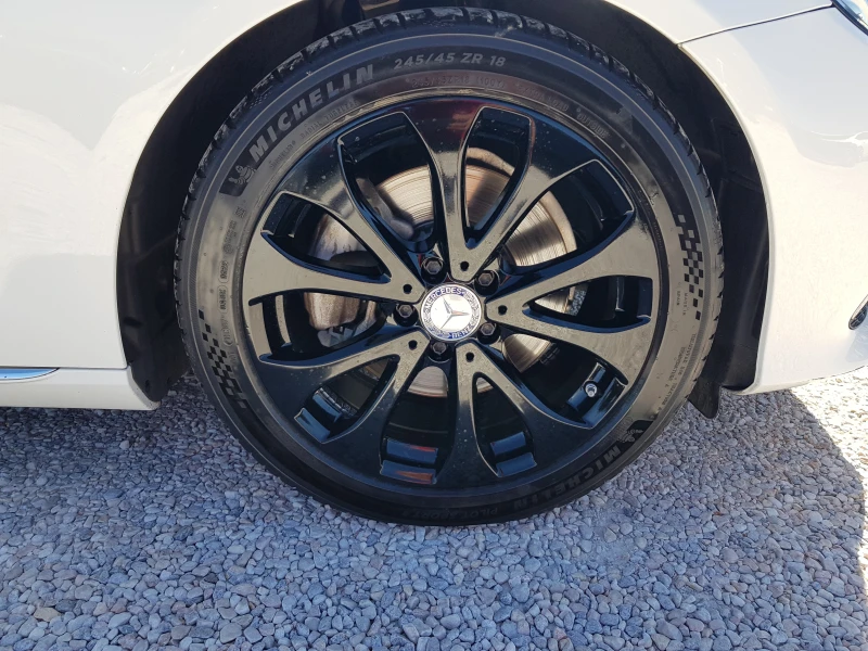 Mercedes-Benz E 220 D 4matic /02/2020г. EURO 6D ЛИЗИНГ, снимка 17 - Автомобили и джипове - 51595758