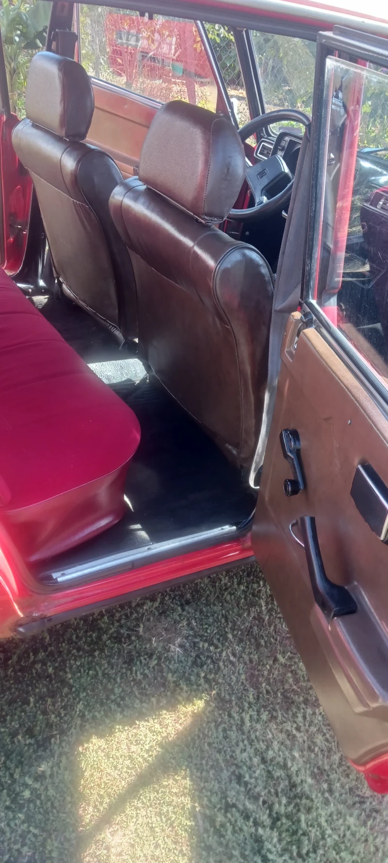 Lada 2105 1300S, снимка 12 - Автомобили и джипове - 52543813