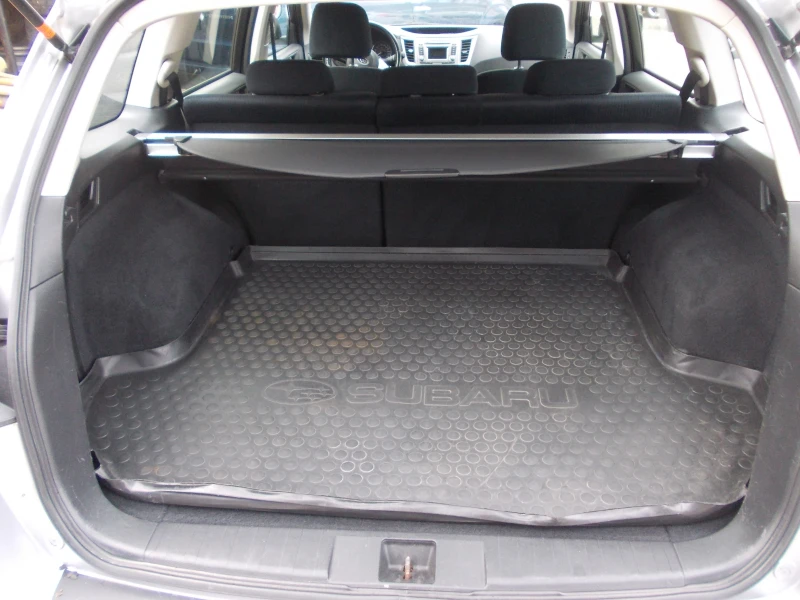 Subaru Outback 2.5-4x4-клима, снимка 10 - Автомобили и джипове - 52642039