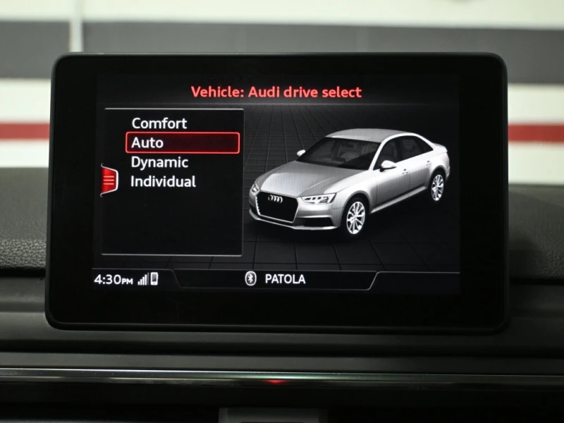 Audi A4 * Leather Sunroof Push Start Bluetooth * CARFAX * , снимка 17 - Автомобили и джипове - 53006927