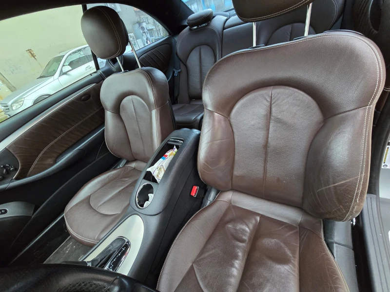 Mercedes-Benz CLK 350, снимка 9 - Автомобили и джипове - 53273177