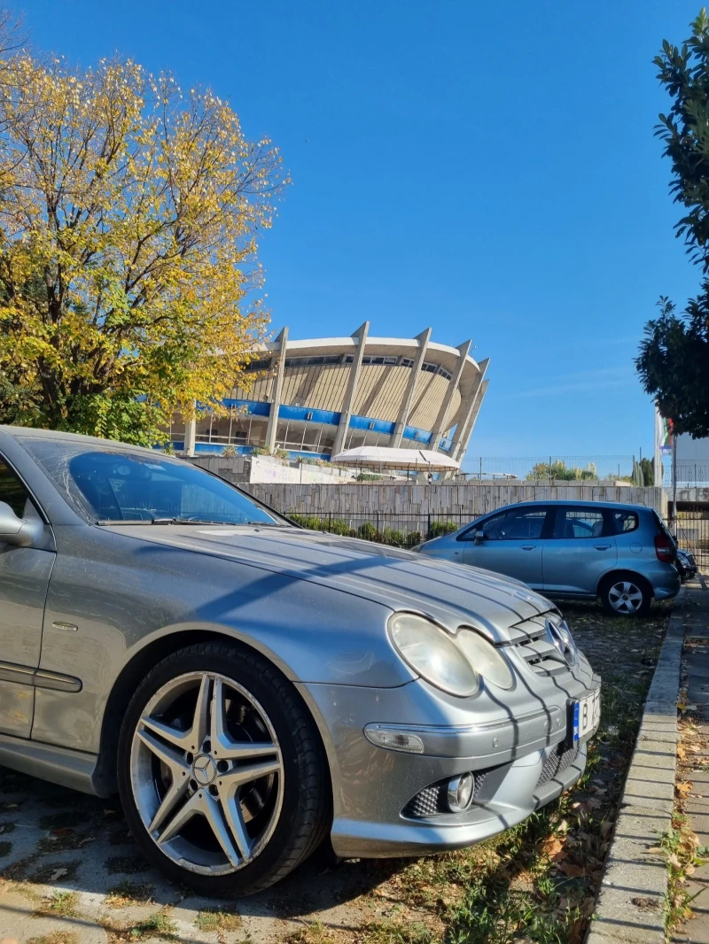 Mercedes-Benz CLK 350, снимка 8 - Автомобили и джипове - 53273177