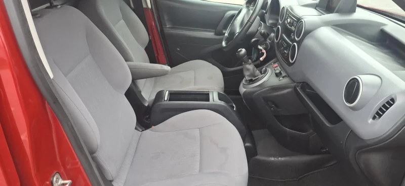 Peugeot Partner e HDI, снимка 9 - Автомобили и джипове - 53309624