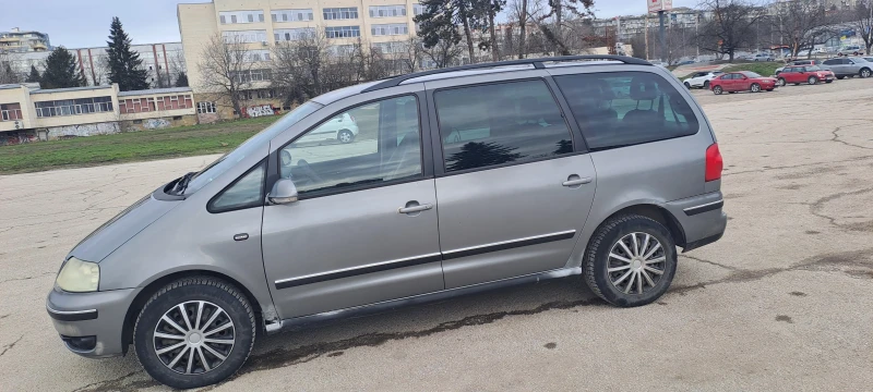 VW Sharan, снимка 6 - Автомобили и джипове - 53599686