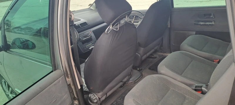 VW Sharan, снимка 9 - Автомобили и джипове - 53599686