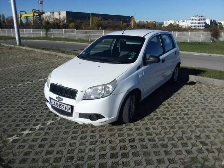 Chevrolet Aveo 1,2 i, снимка 5 - Автомобили и джипове - 42738844