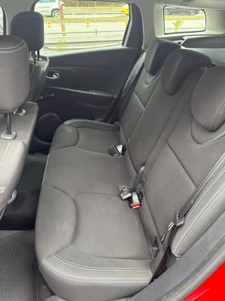 Renault Clio Цена с ДДС, снимка 13 - Автомобили и джипове - 52638052