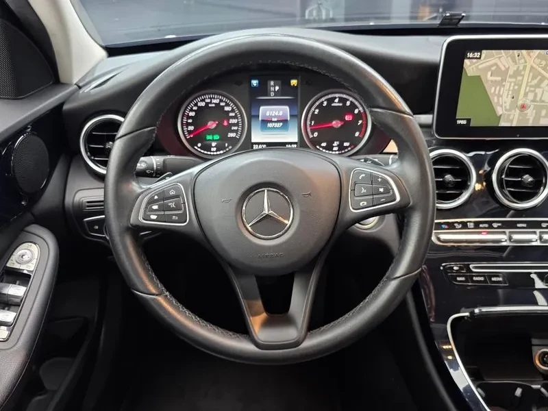 Mercedes-Benz C 180 W205, снимка 12 - Автомобили и джипове - 54968662