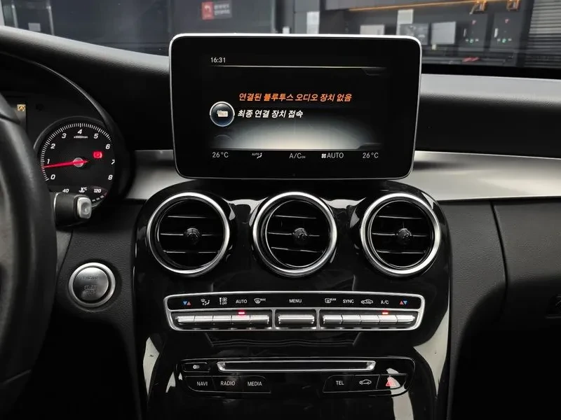 Mercedes-Benz C 180 W205, снимка 13 - Автомобили и джипове - 54968662