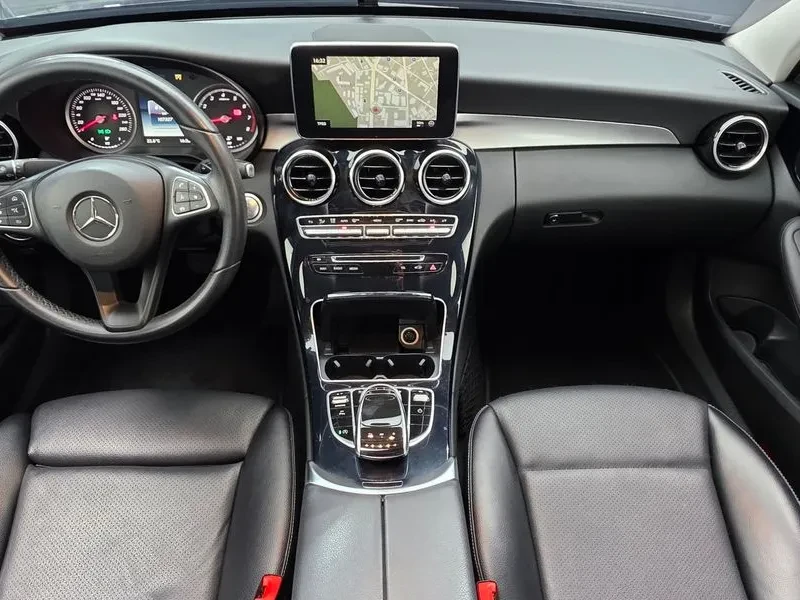 Mercedes-Benz C 180 W205, снимка 6 - Автомобили и джипове - 54968662